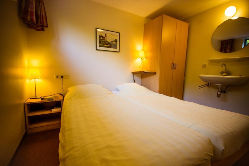Haantjes Vakantiepark Hotel Formerum Стая снимка